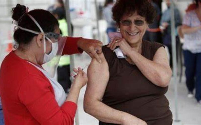PAMI sigue adelante con campaña de vacunación