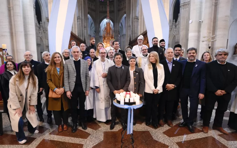Alak y Kicillof participaron del tedeum por el 25 de Mayo