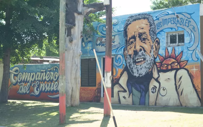 Homenajean con el nombre Ricardo "Chiqui" Suárez la esquina de 532 y 124