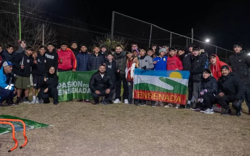 Entrega de materiales a instituciones