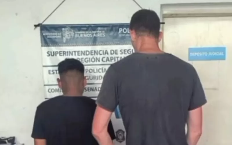 Detienen a sujetos que realizan "changas" en la calle