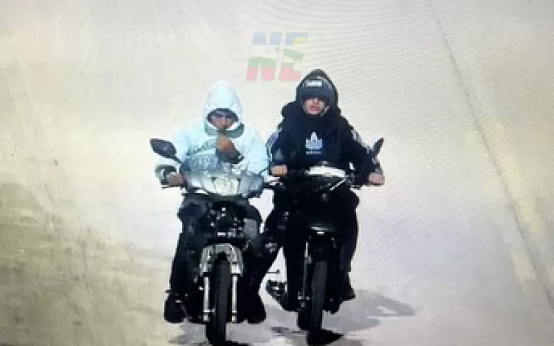 Detuvieron a dos motochorros en Ensenada: llevaban chaleco antibalas