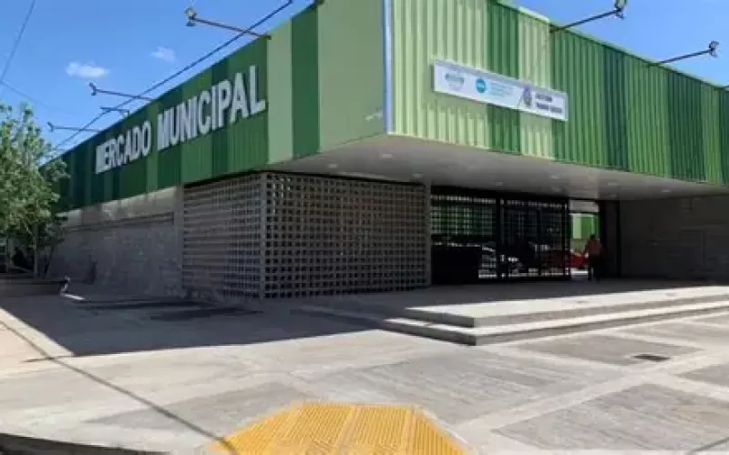 Nuevo horario en el Mercado Municipal