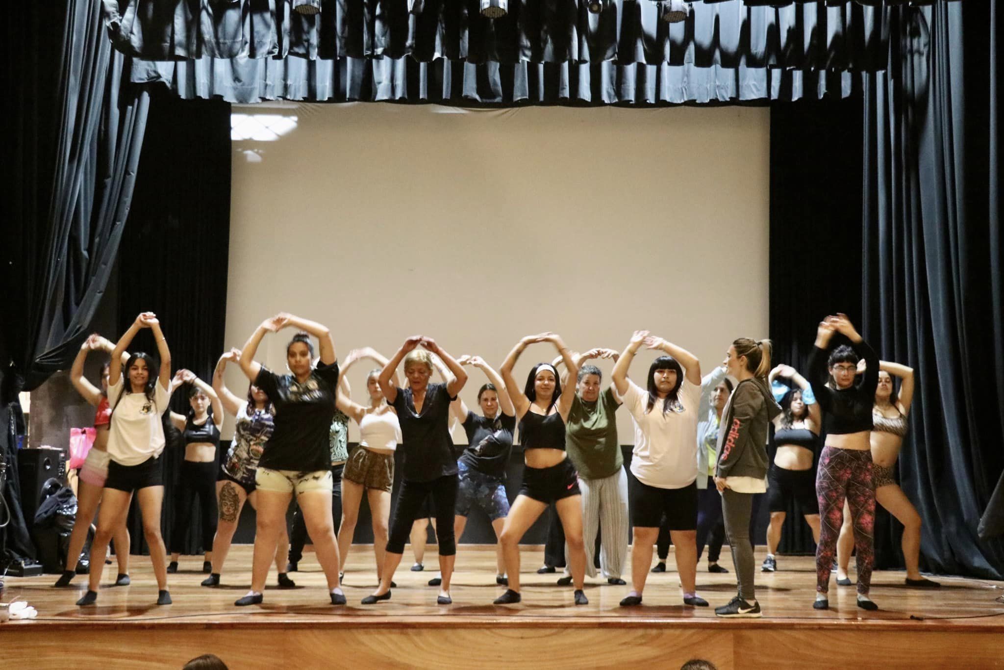 Danzas modernas Ensenada